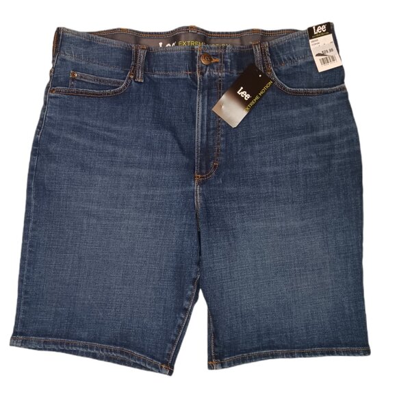 Lee Extreme Motion Mens Size 40 Shorts Blue Jean 10.5'' Inseam Regular Fit - Picture 1 of 11
